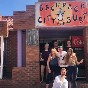 Hostel Backpack & Surf